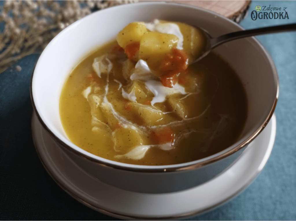 Zupa z cukinii z ziemniakami
