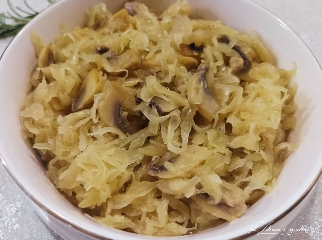 Kapusta kiszona z pieczarkami, kapusta kiszona zasmażana (1) Kapusta kiszona z pieczarkami